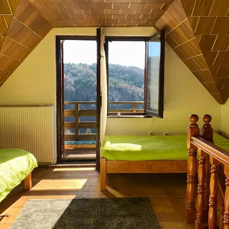 펜션 Vikend Kuca Cairovic *